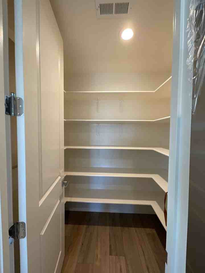 1913 Red Loam Rd - Photo 7 of 34