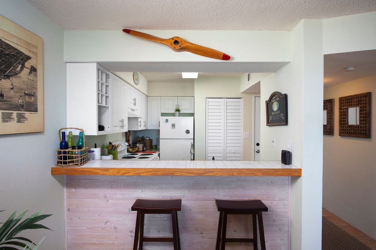 3930 S Roosevelt Blvd #S309 - Photo 3 of 10