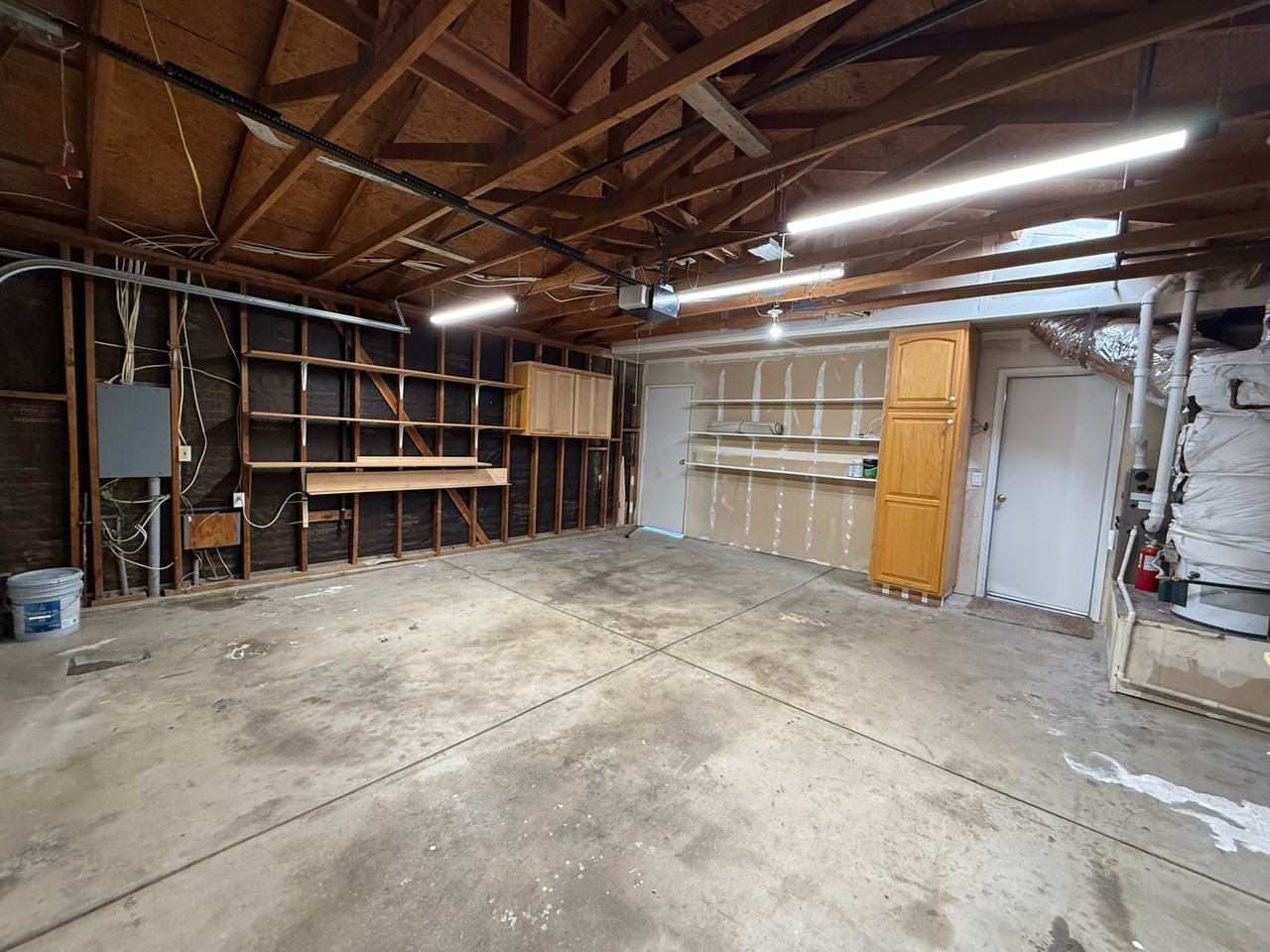 345 Black Hawk Way - Photo 3 of 21