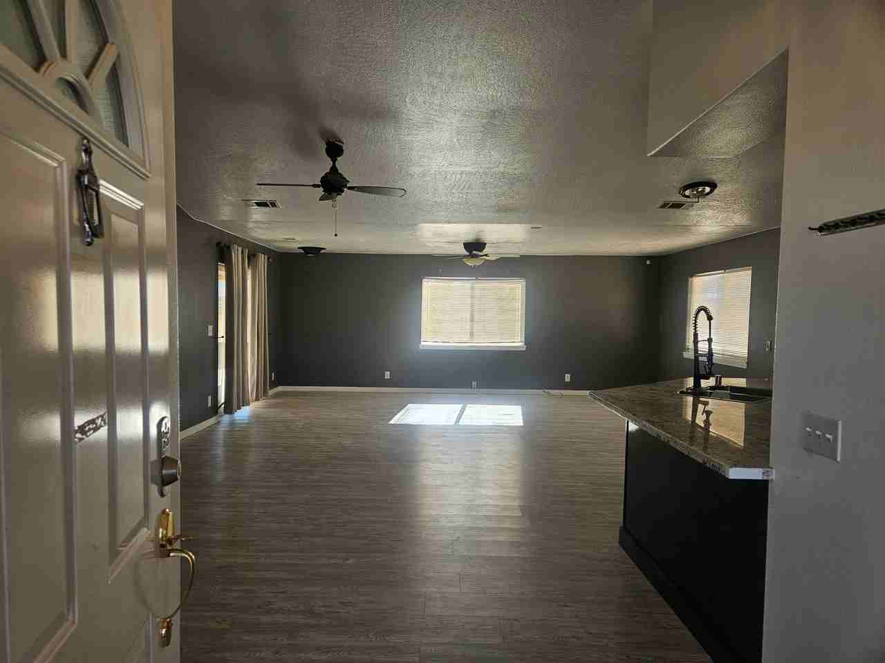 23089 Pahute Rd - Photo 2 of 20