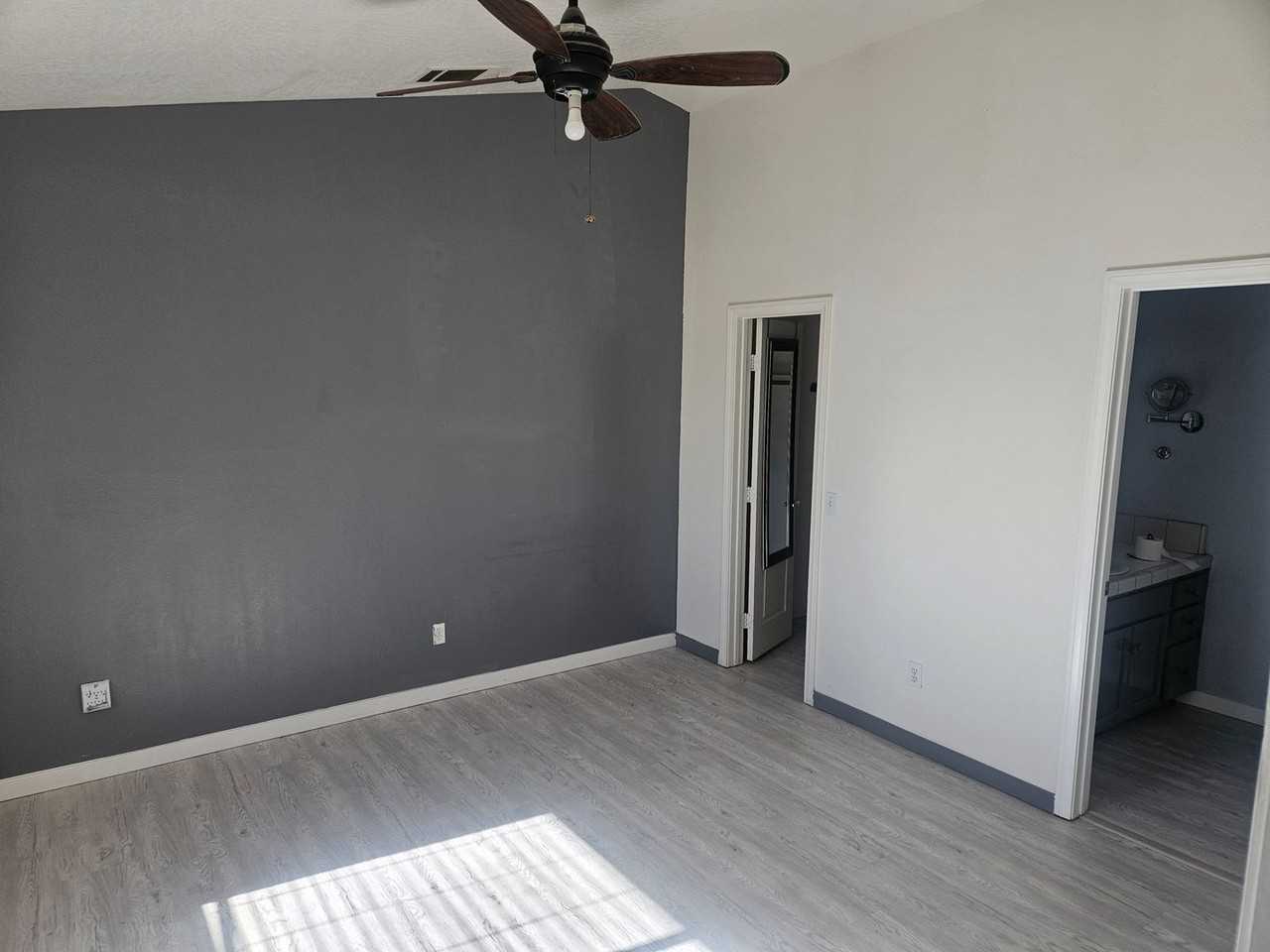 23089 Pahute Rd - Photo 5 of 20