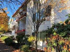 featured image of 1808 E Thomas St
