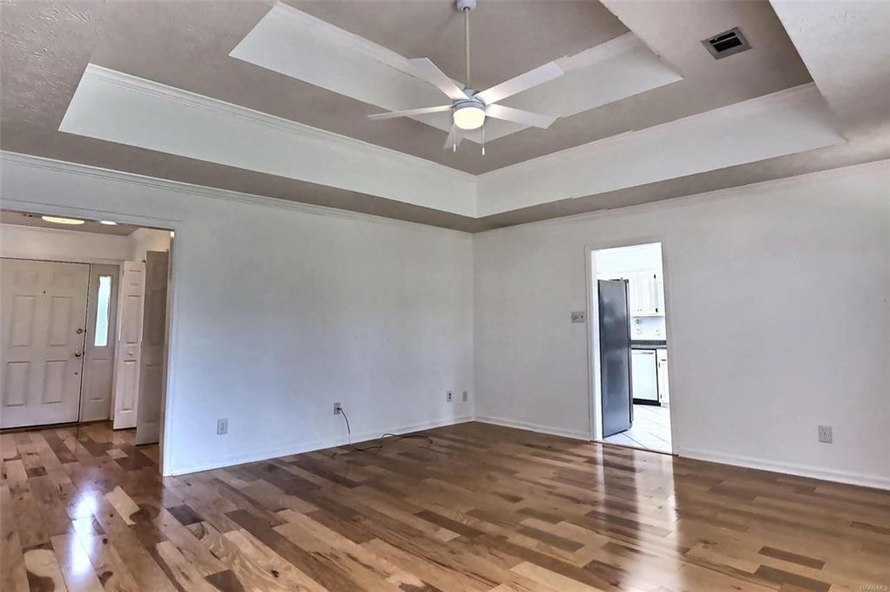 818 Sweet Ridge Rd - Photo 5 of 14