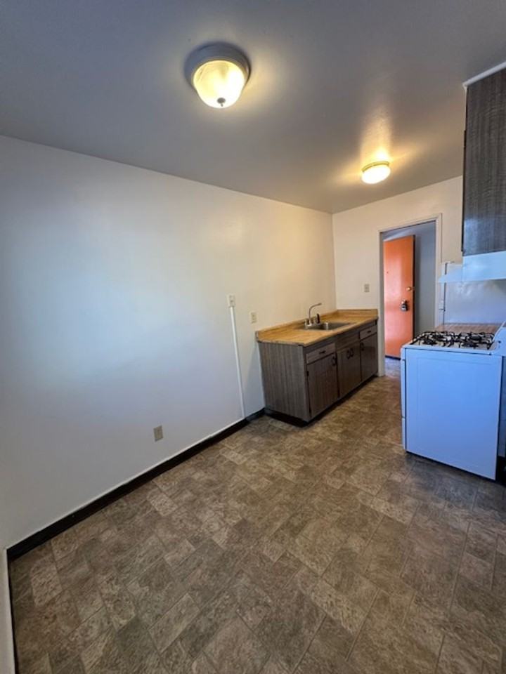 TA776-776 Tallac Avenue, LLC - Photo 4 of 15