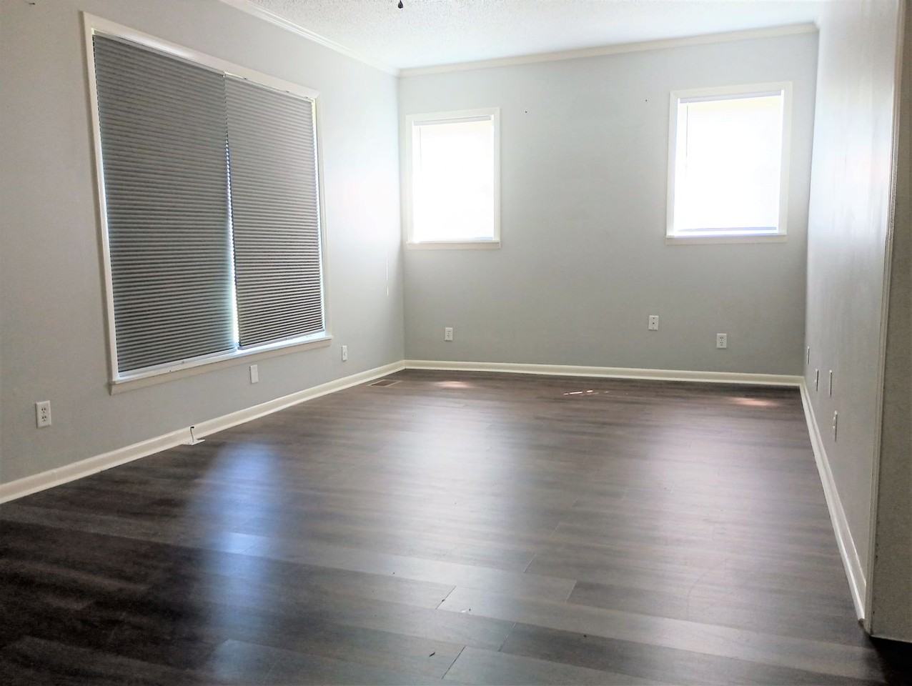 816 Byrd Rd Se - Photo 3 of 21