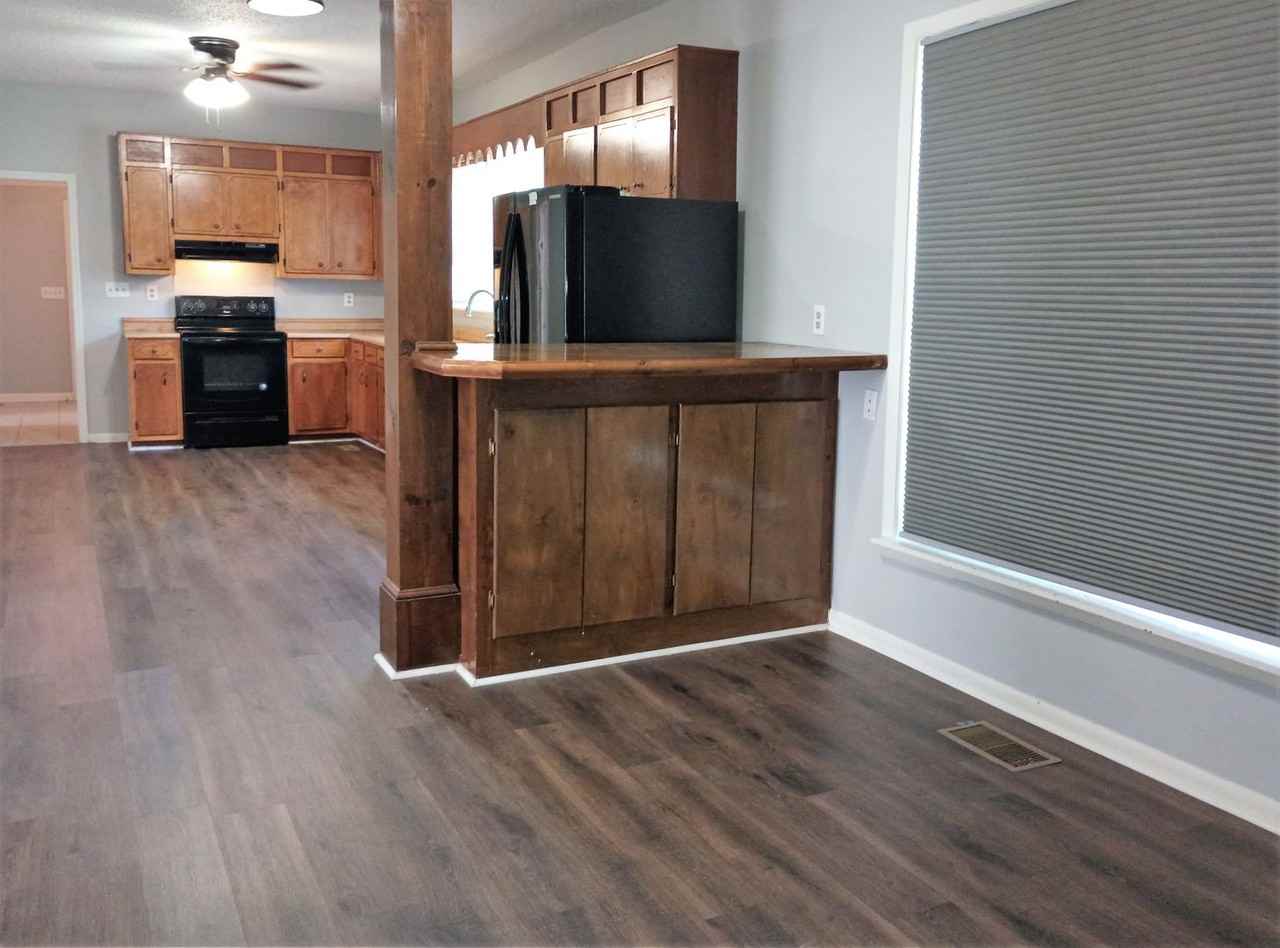 816 Byrd Rd Se - Photo 4 of 21