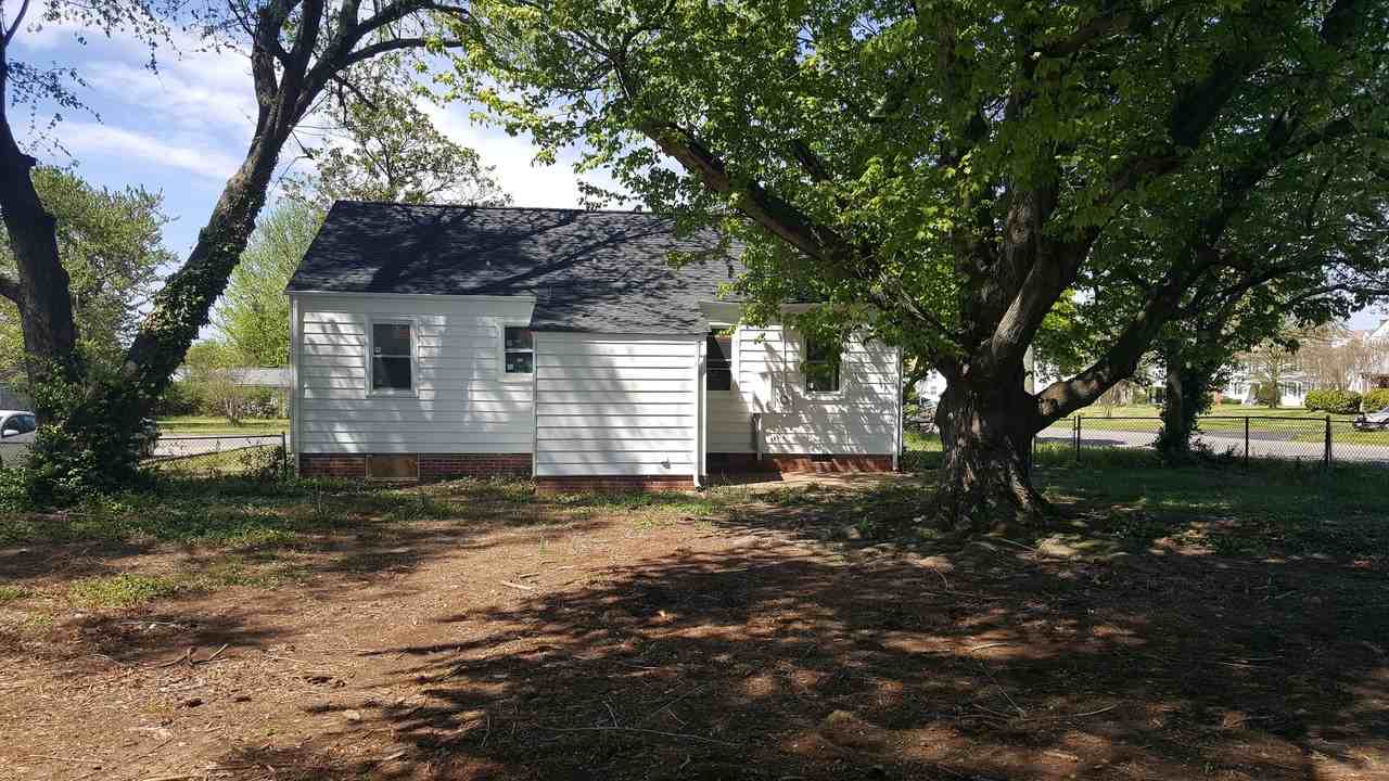 3417 Oxnard Rd - Photo 5 of 8