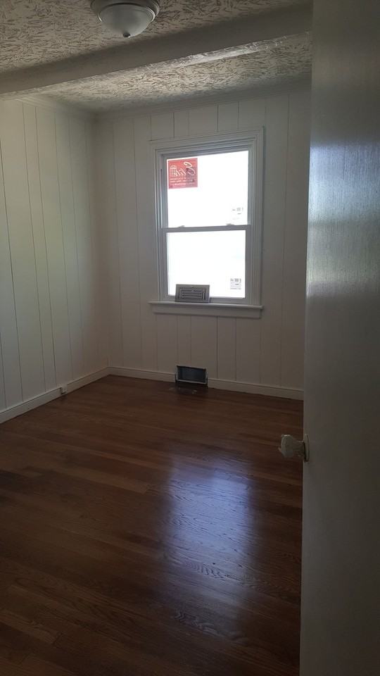 3417 Oxnard Rd - Photo 7 of 8