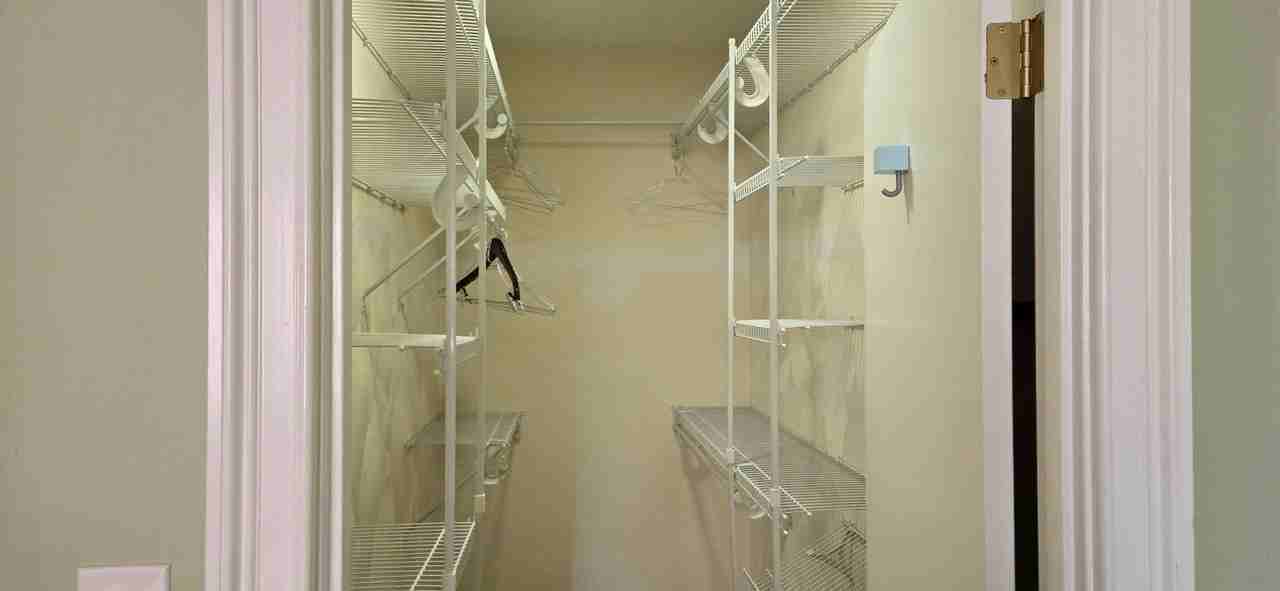 24 South St - Photo 4 of 11