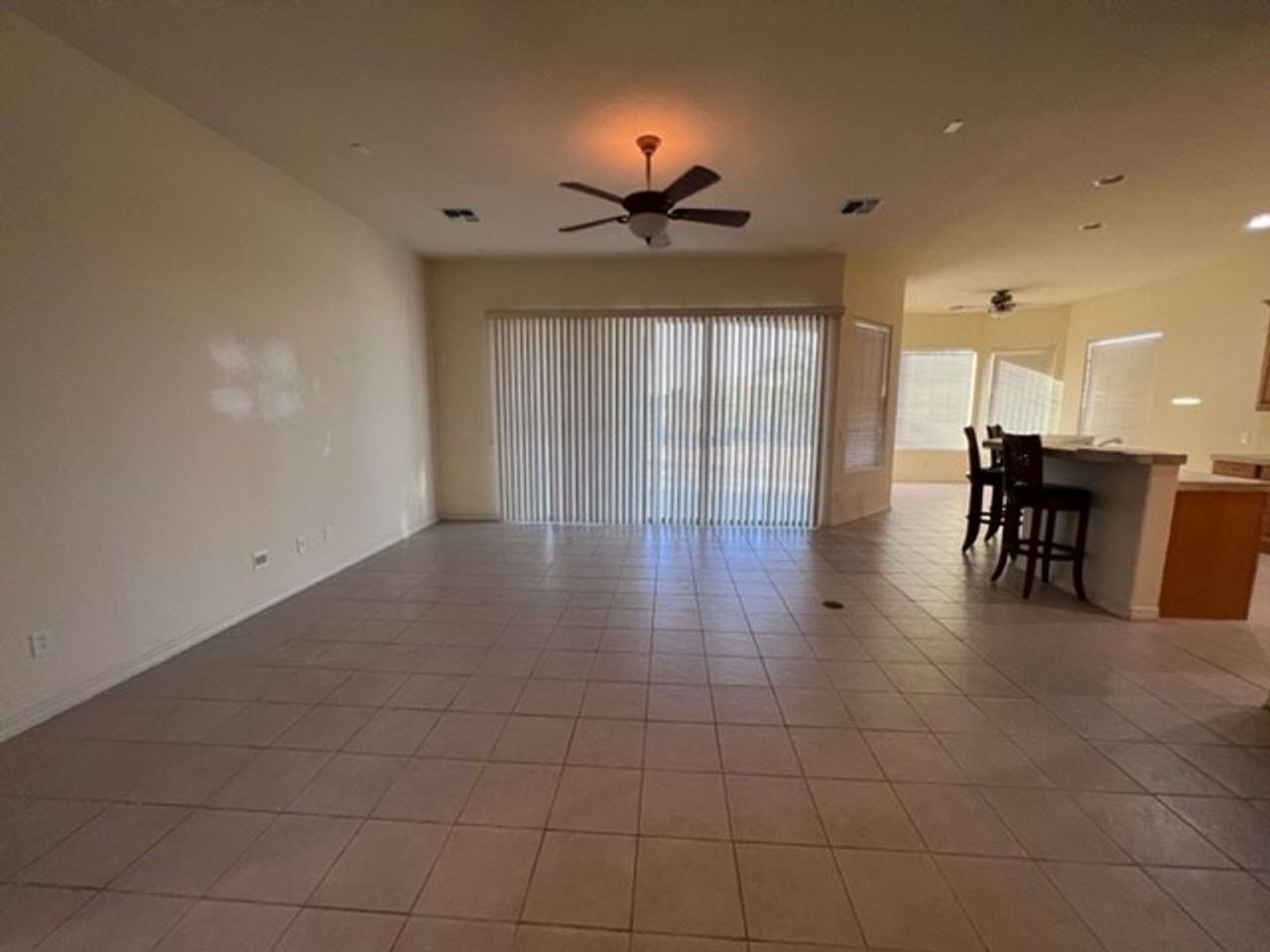 2818 Fort Silver Dr - Photo 7 of 50