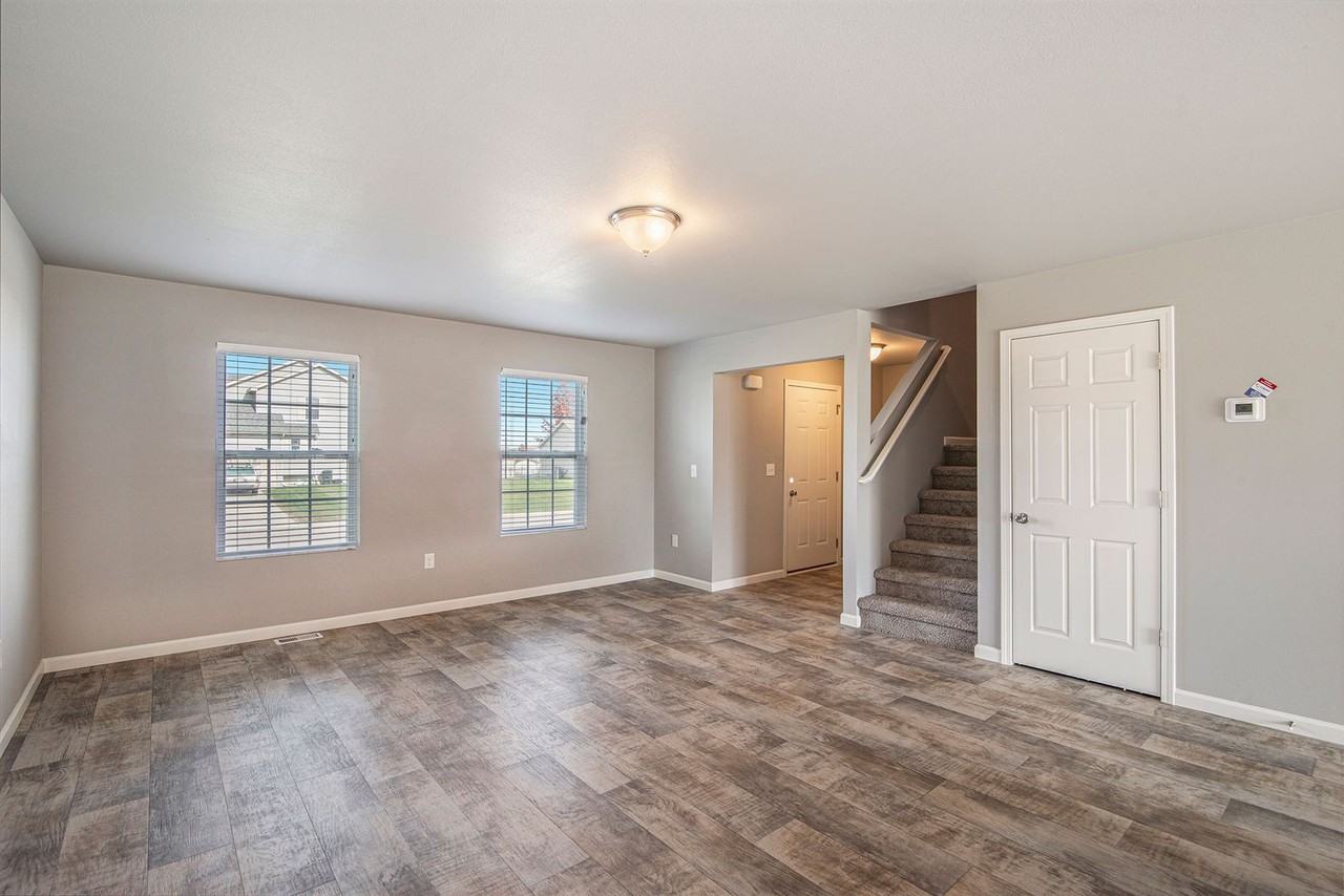 5484 Eagle Glen Dr Sw - Photo 5 of 20