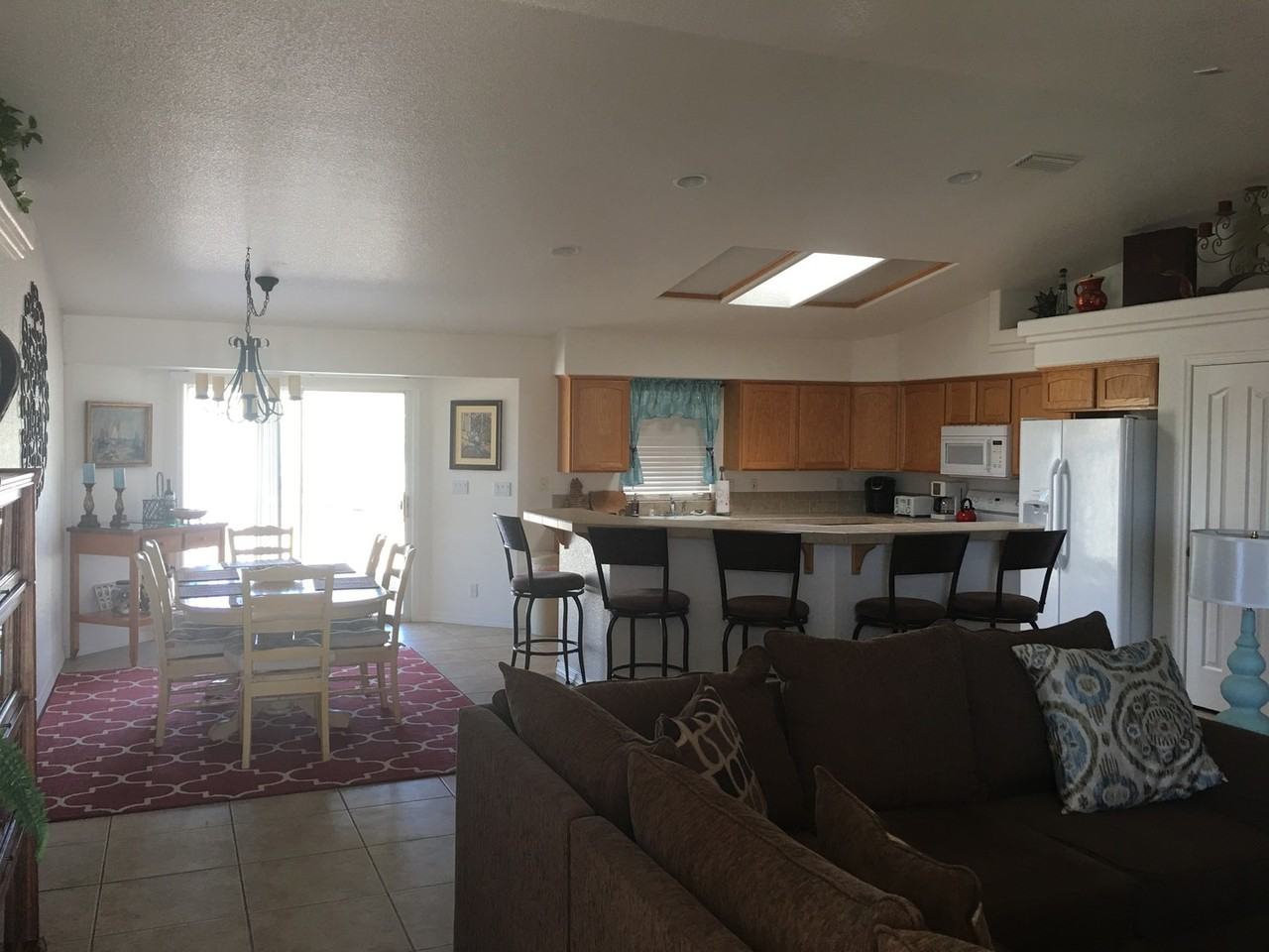 3715 Beachview Drive - Photo 4 of 24