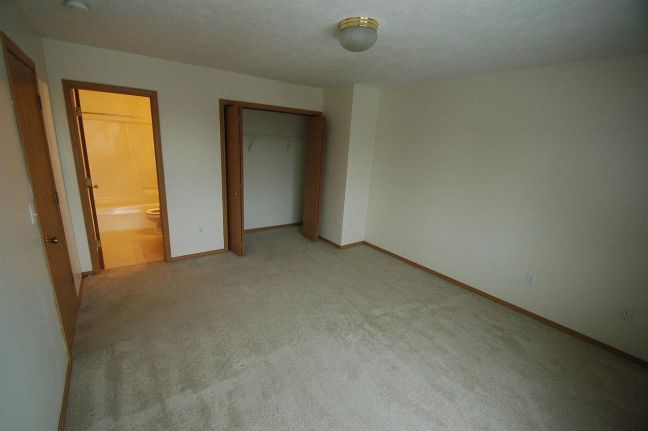 98 Yotzonot Dr - Photo 7 of 16