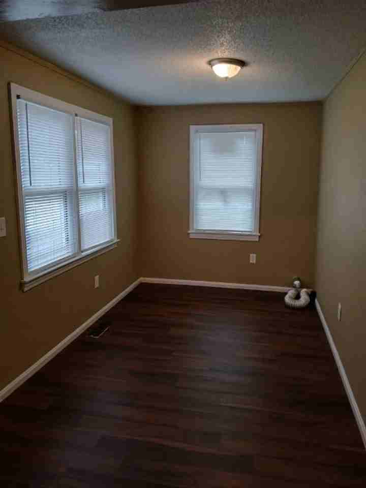 600 9th Ct S - Photo 3 of 21