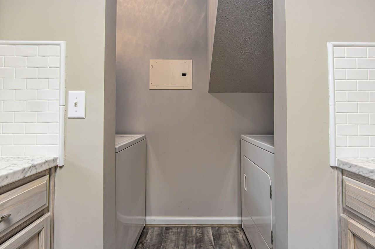 906 Settlement Dr - Photo 7 of 16