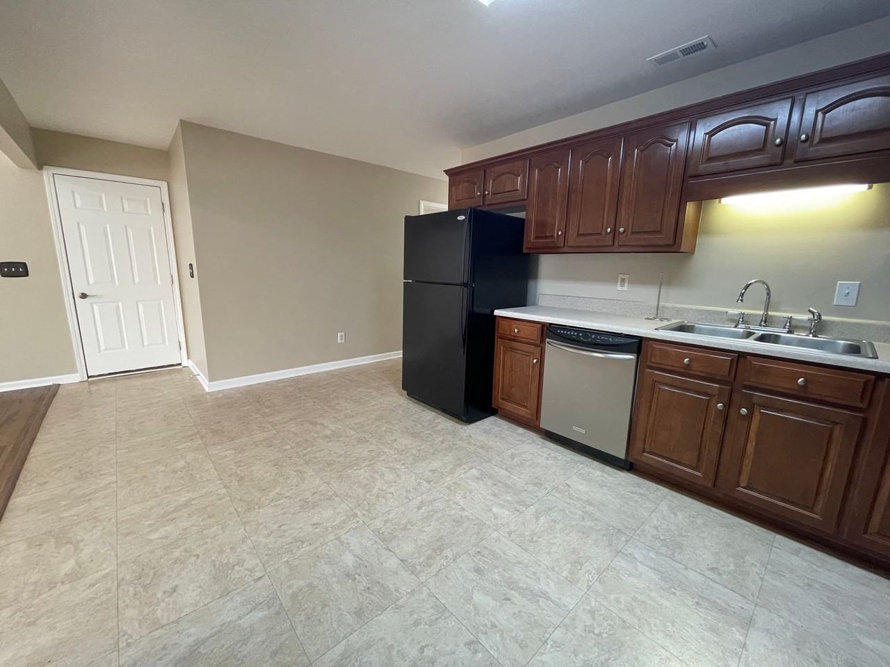 21 Westbury Dr Nw - Photo 7 of 29