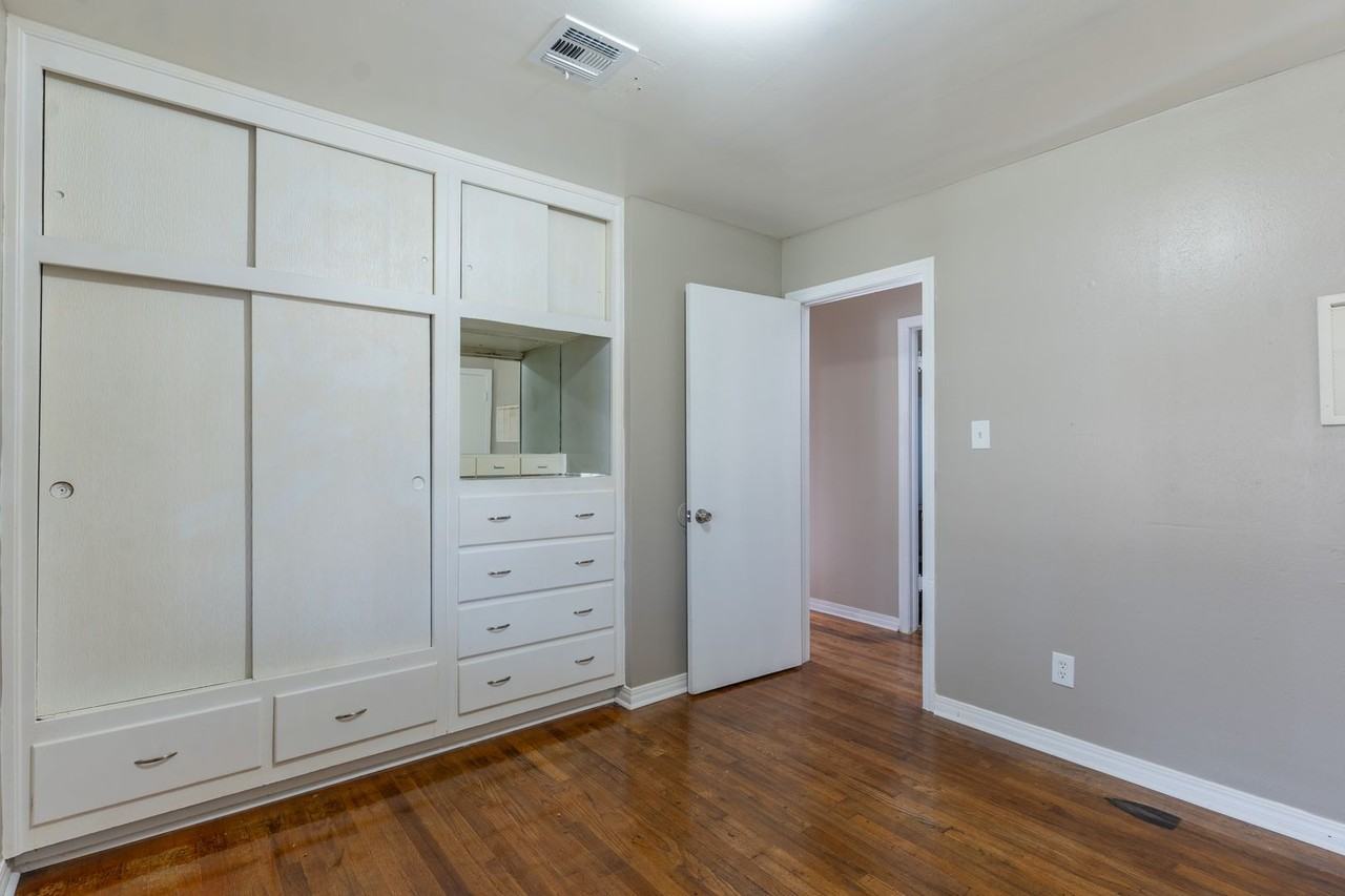 3308 N Holman Ct - Photo 7 of 20