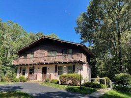 featured image of 7604 Signal Hill Rd