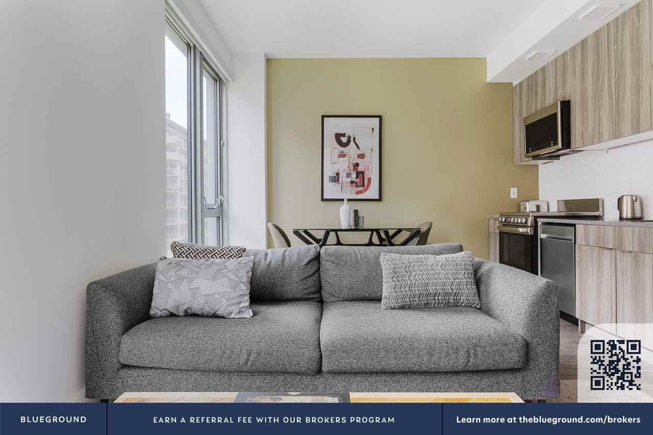 600 4th Street Southwest - Photo 5 of 35