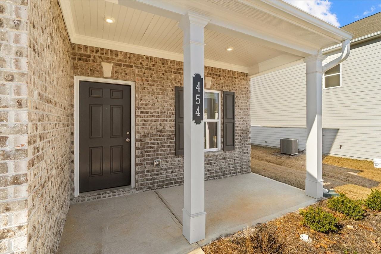 454 Treadstone Dr - Photo 6 of 44