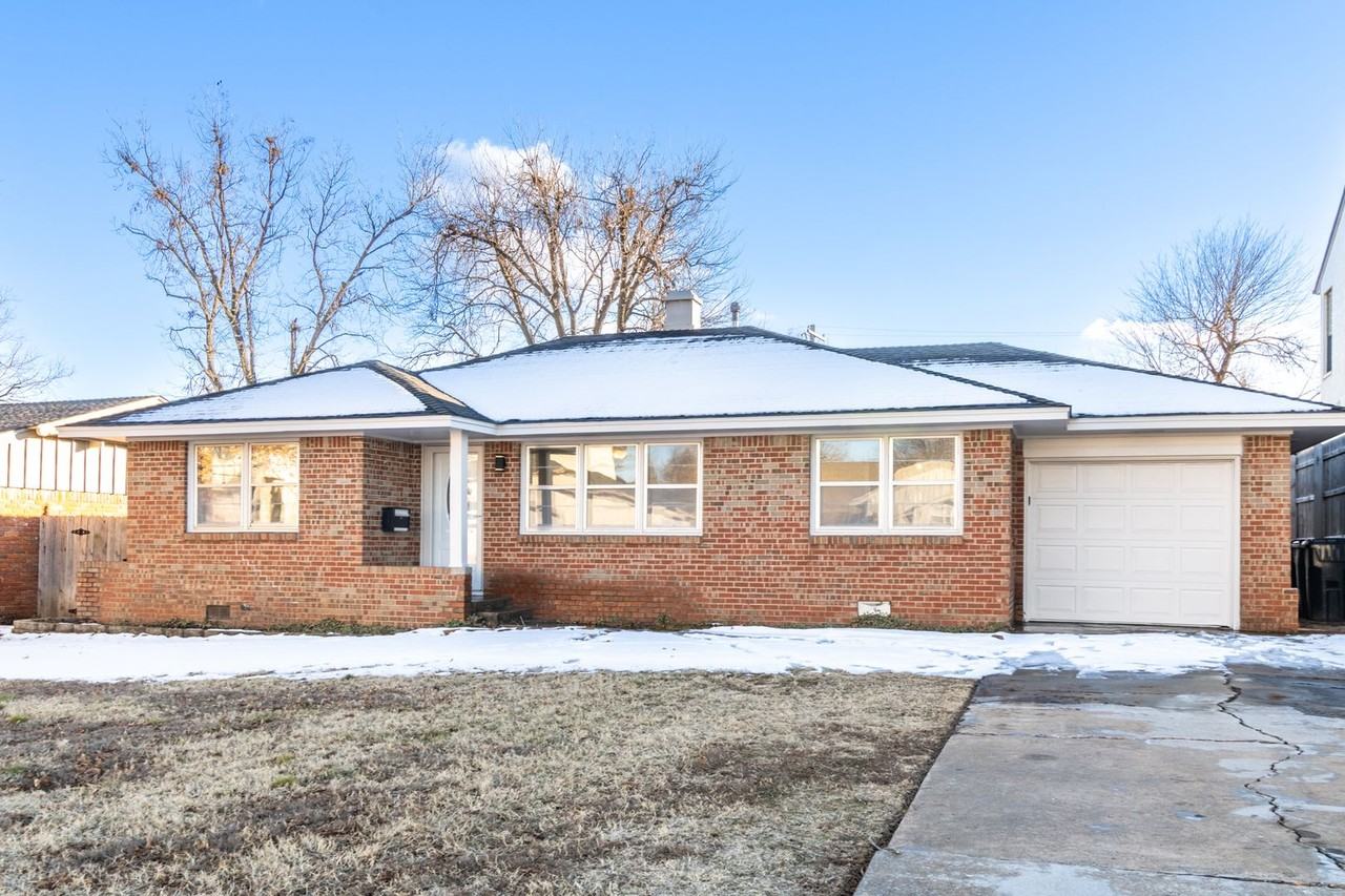 2730 W Country Club Dr - Photo 2 of 23