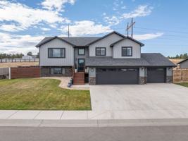 featured image of 665 Stumer Rd