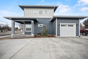 featured image of 4980 W Targee St