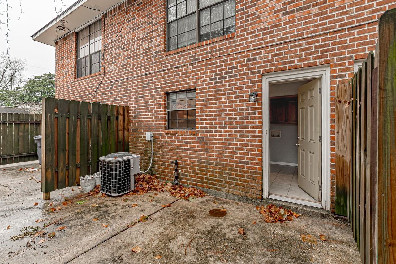 3711 Cole Dr - Photo 7 of 8