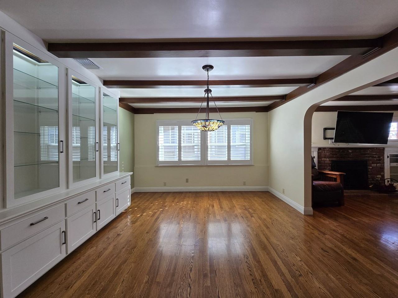 3617 Linwood Pl - Photo 6 of 24