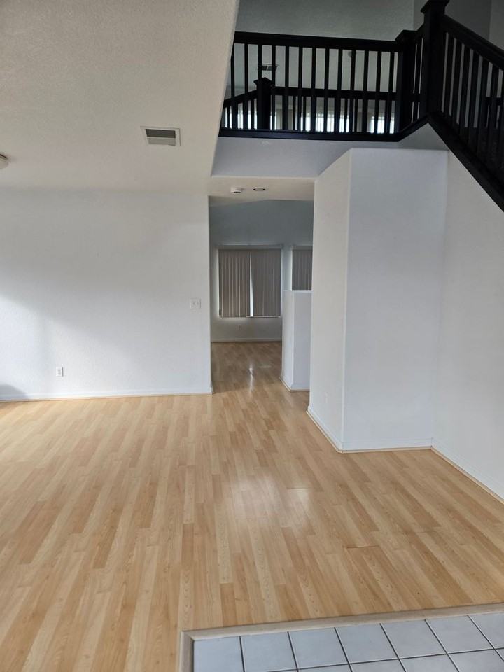 647 Vista Ct - Photo 6 of 26