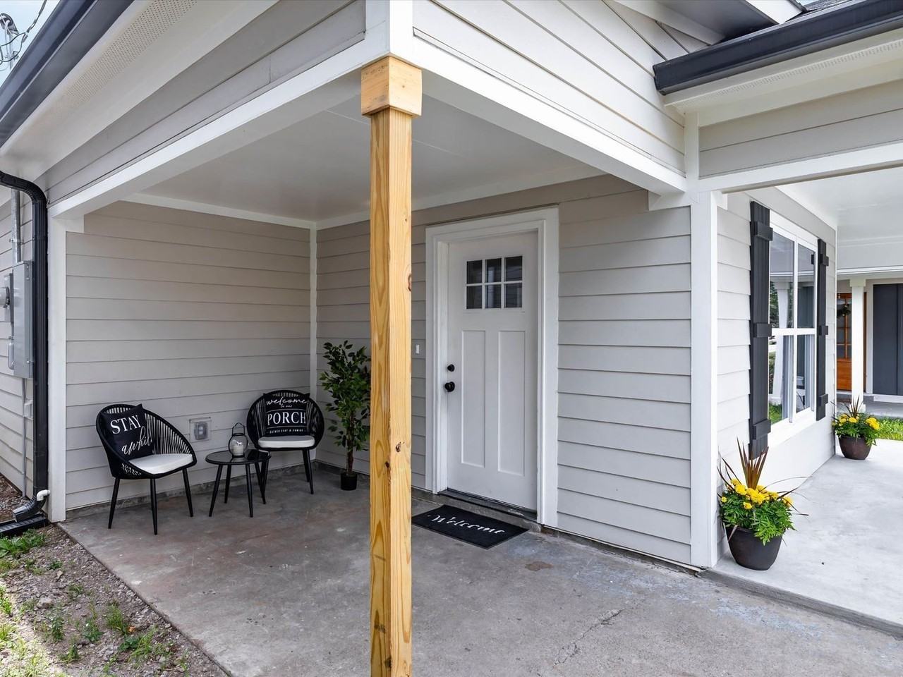 6005 New York Ave - Photo 2 of 19