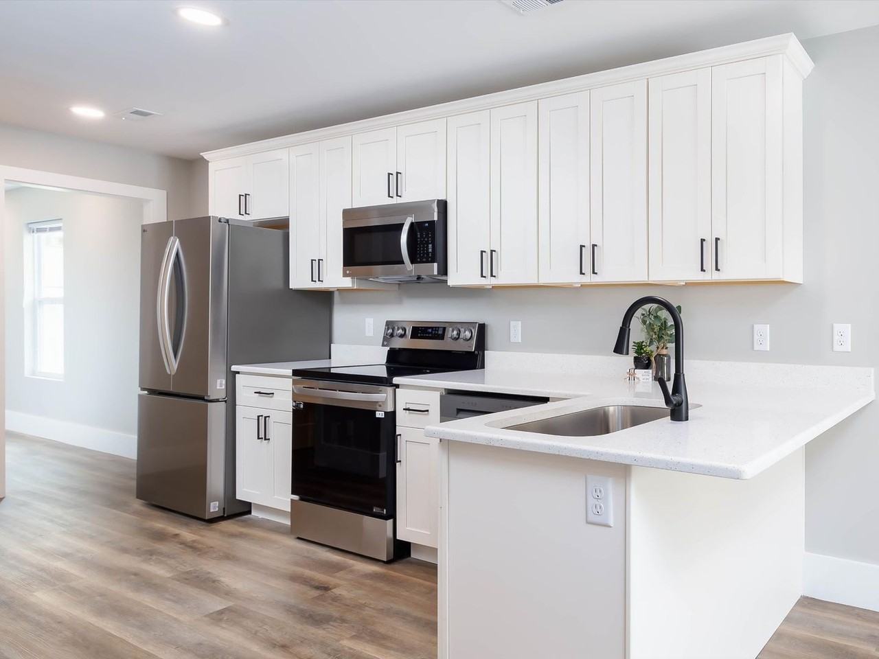 6005 New York Ave - Photo 7 of 19