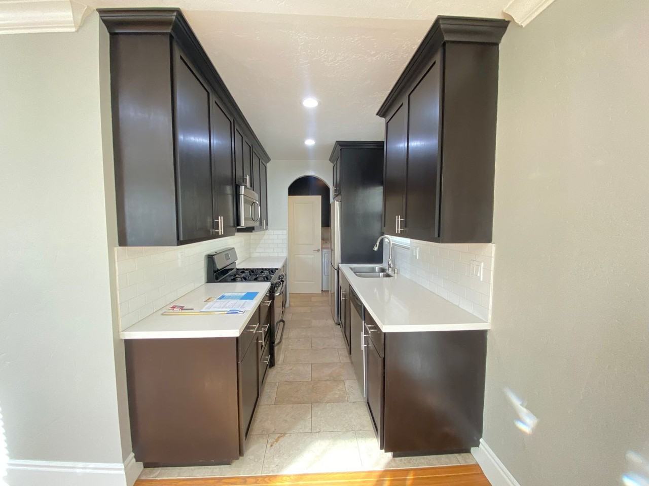 2952 B St - Photo 6 of 25
