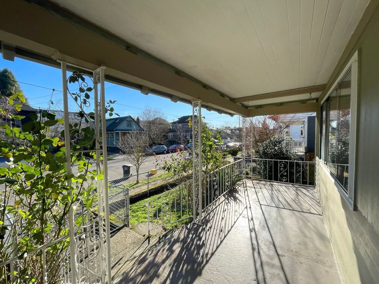 4037 N Gantenbein Ave - Photo 2 of 24