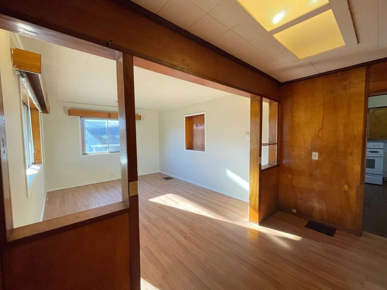 4037 N Gantenbein Ave - Photo 3 of 24