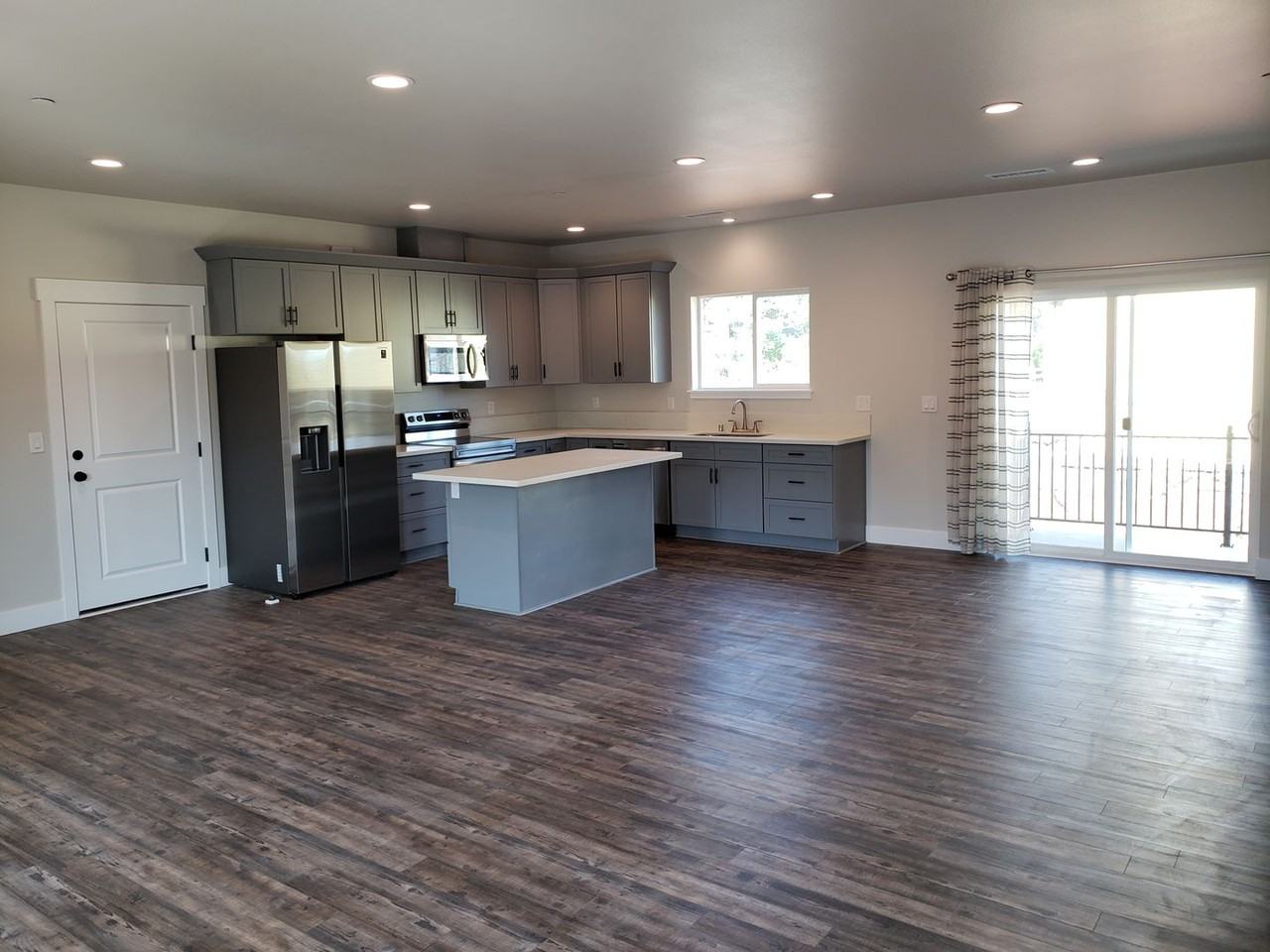 1176 Pearson Road - Photo 5 of 10