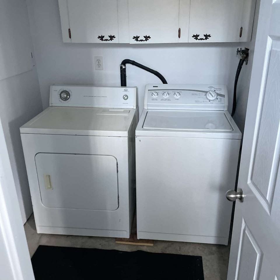 412 Tartan St #1 - Photo 2 of 29