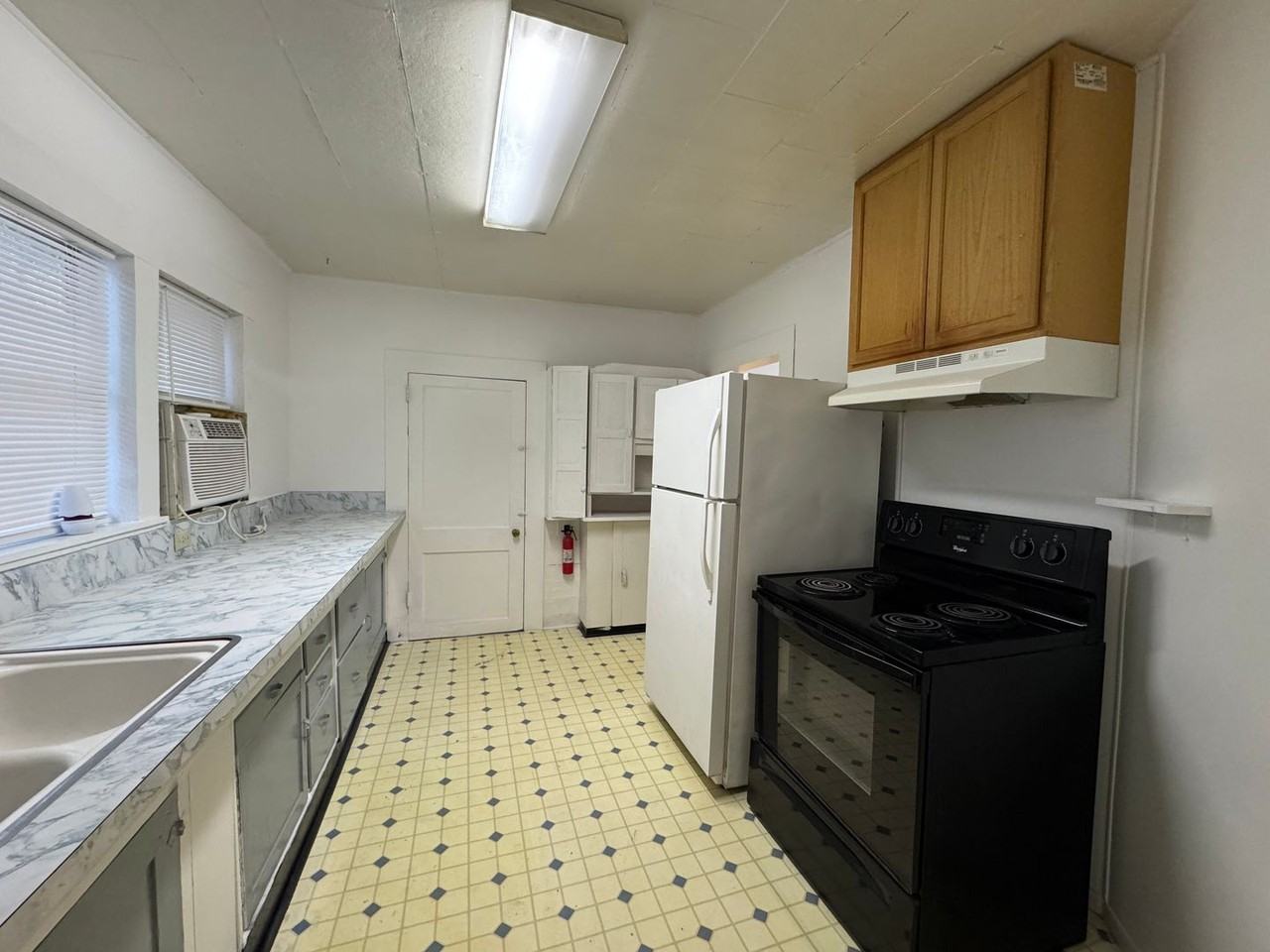 1328 Brickyard Rd - Photo 3 of 12