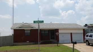 4229 Se Bedford Dr - Photo 1 of 1