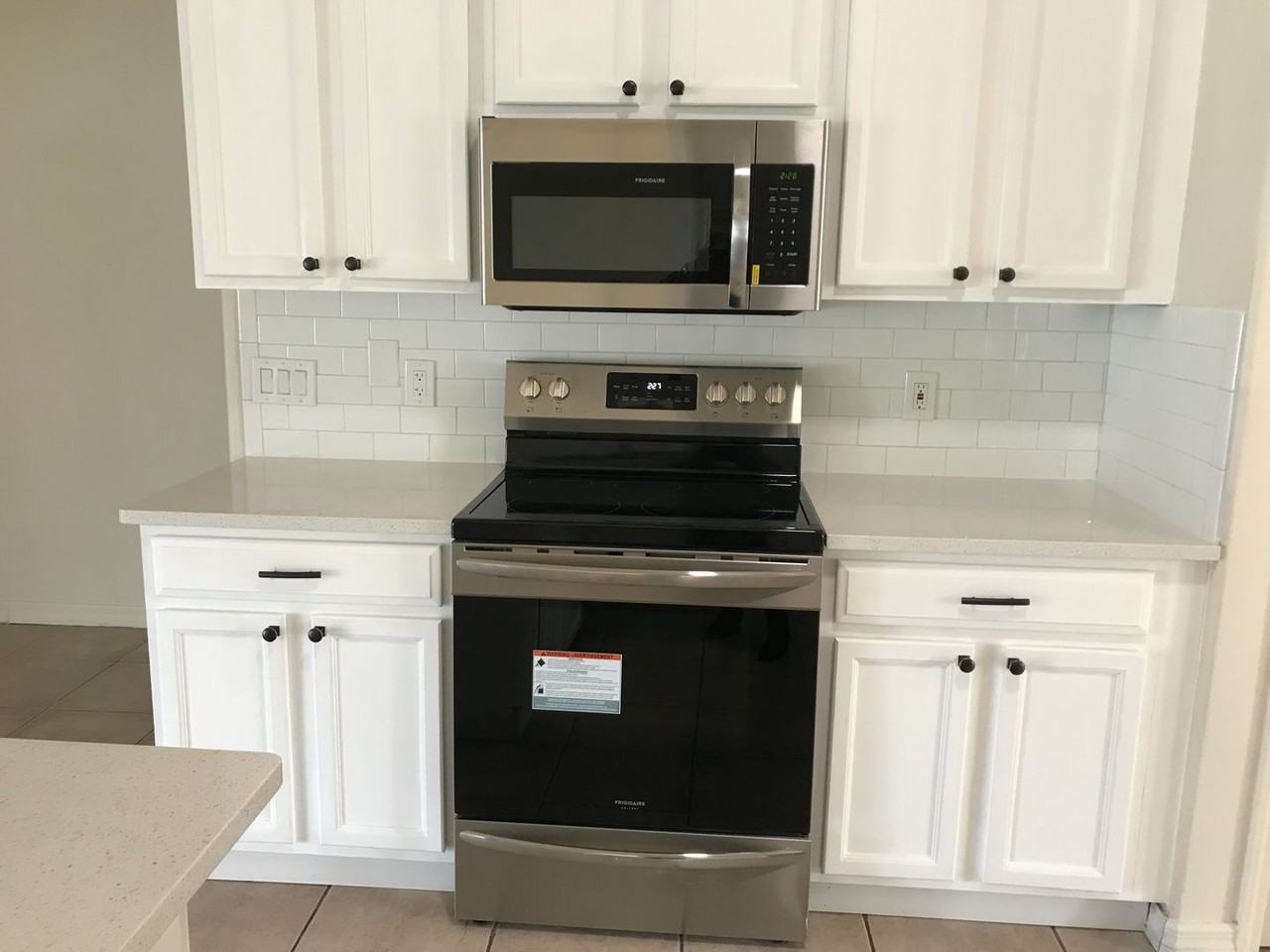 3006 Bonkirk Dr - Photo 5 of 36
