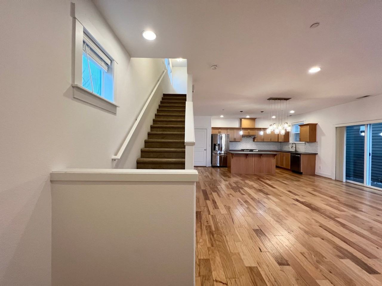 11984 Sw Barber St - Photo 4 of 50