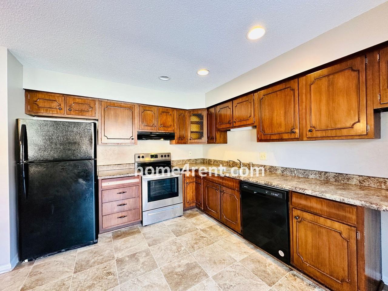 9559 Outlook Dr - Photo 7 of 27