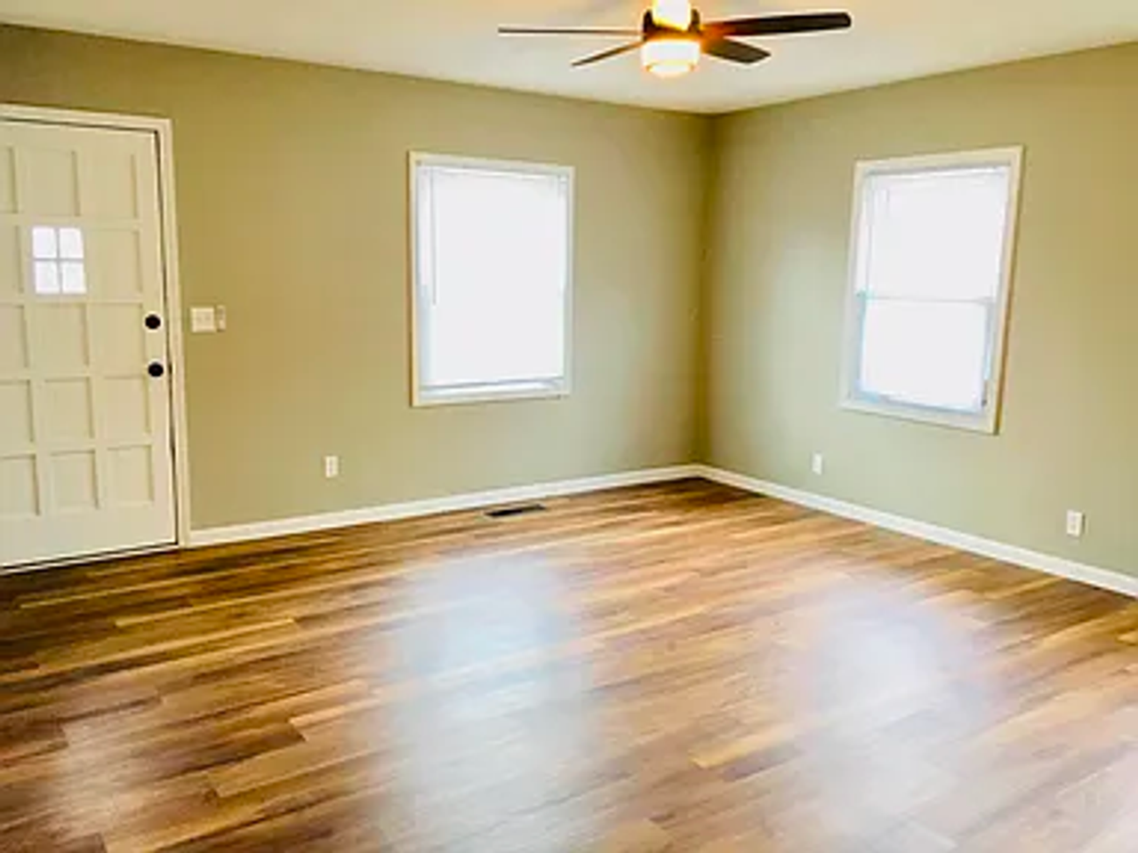 6474 N East Park View St - Photo 2 of 8