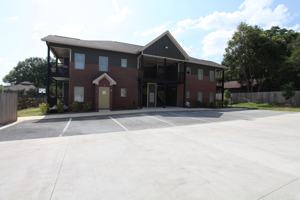 featured image of 339 N College St #3