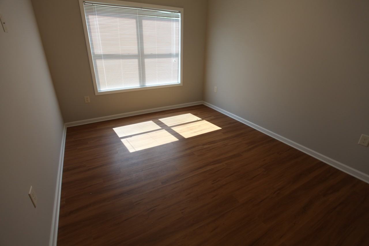 339 N College St #3 - Photo 7 of 14