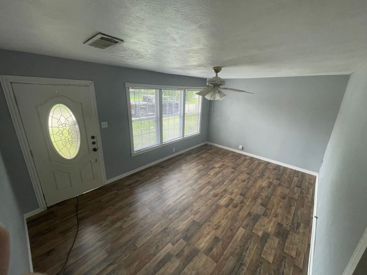 1103 SMC 1103 Williams Ave - Photo 7 of 8