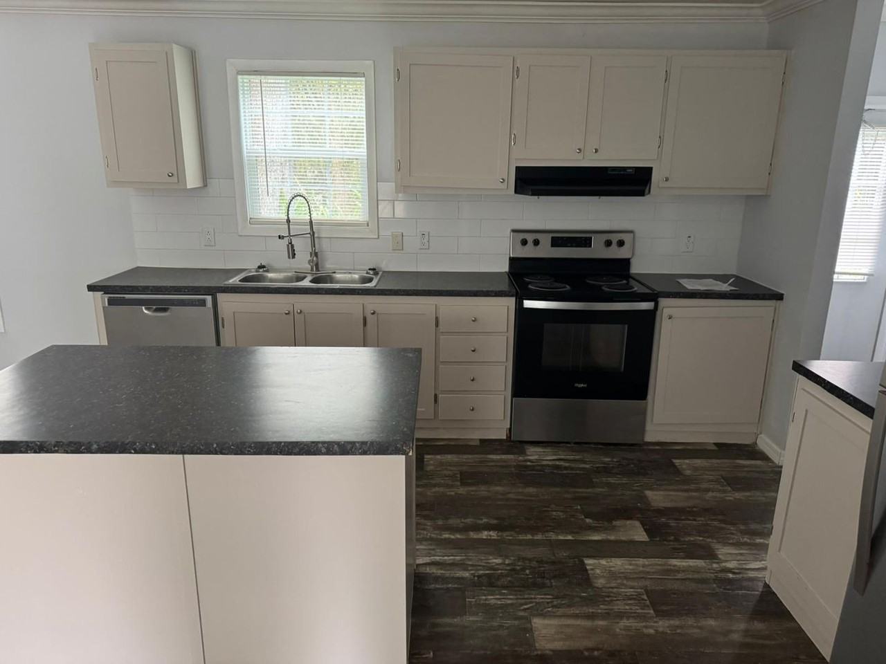 7158 Sunnyside Dr - Photo 5 of 8