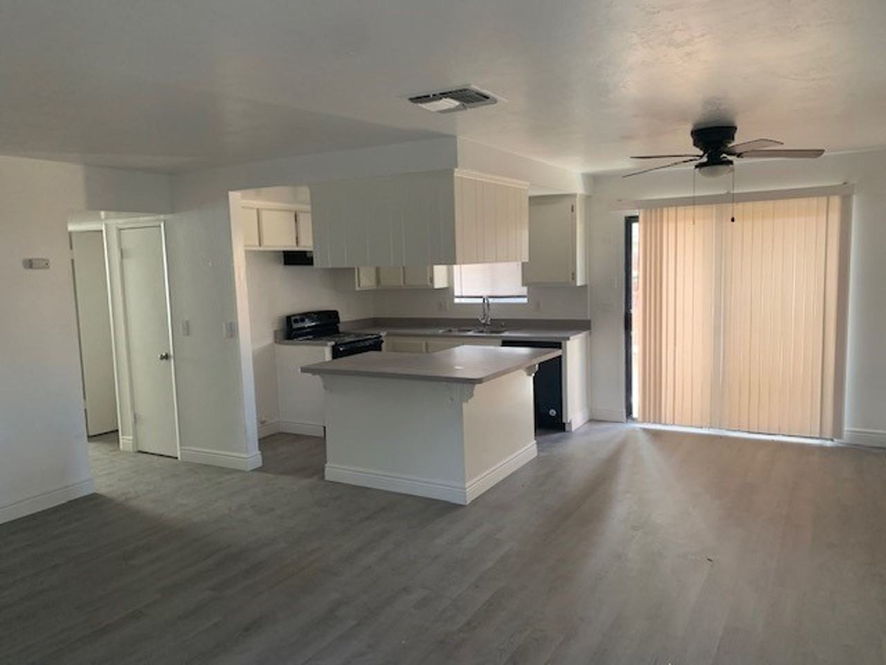 099- 701 DESERET WAY - Photo 5 of 7