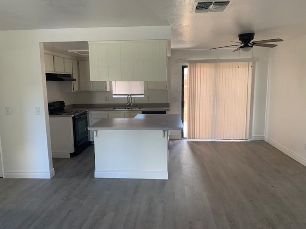 099- 701 DESERET WAY - Photo 6 of 7