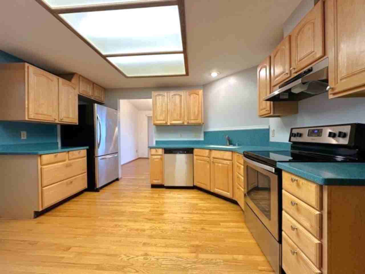 1870 N Skyline Dr - Photo 6 of 42